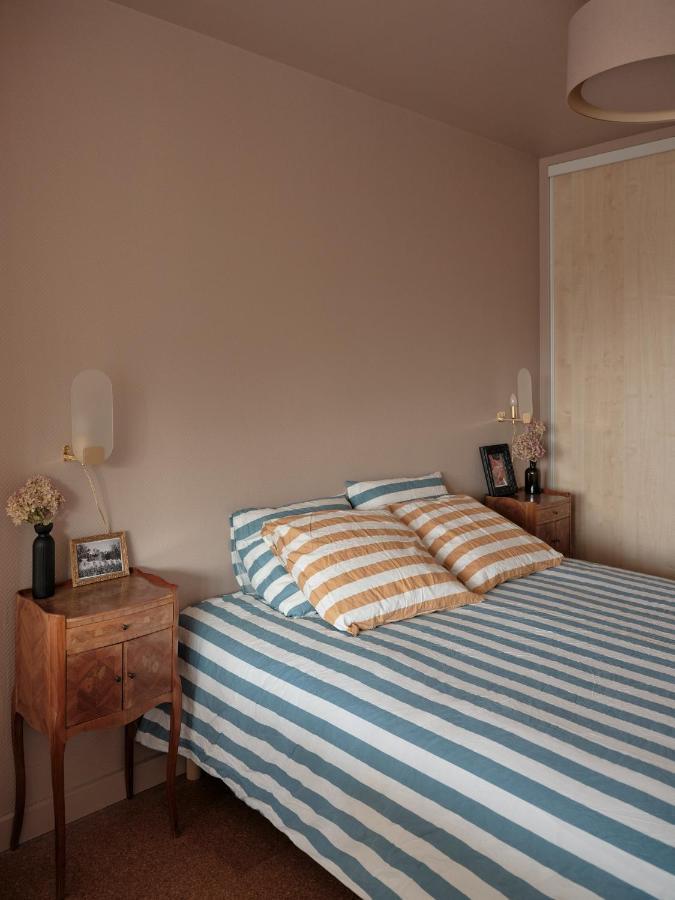 Appartamento L'Heure Bleue - Meuble De Tourisme 3 Etoiles Royat Esterno foto